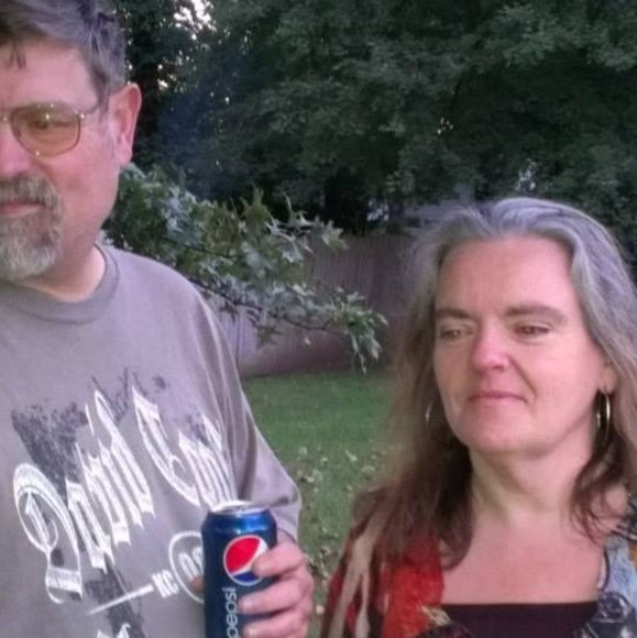 Meet your Posher, Raven - Picture 1 of 1